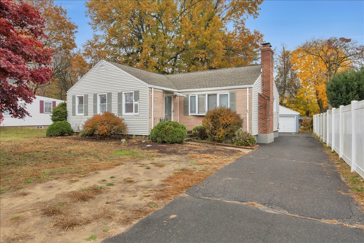 89 East Wolcott Avenue Windsor CT 06095