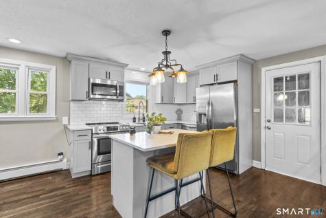 166 Collis Street West Haven CT 06516