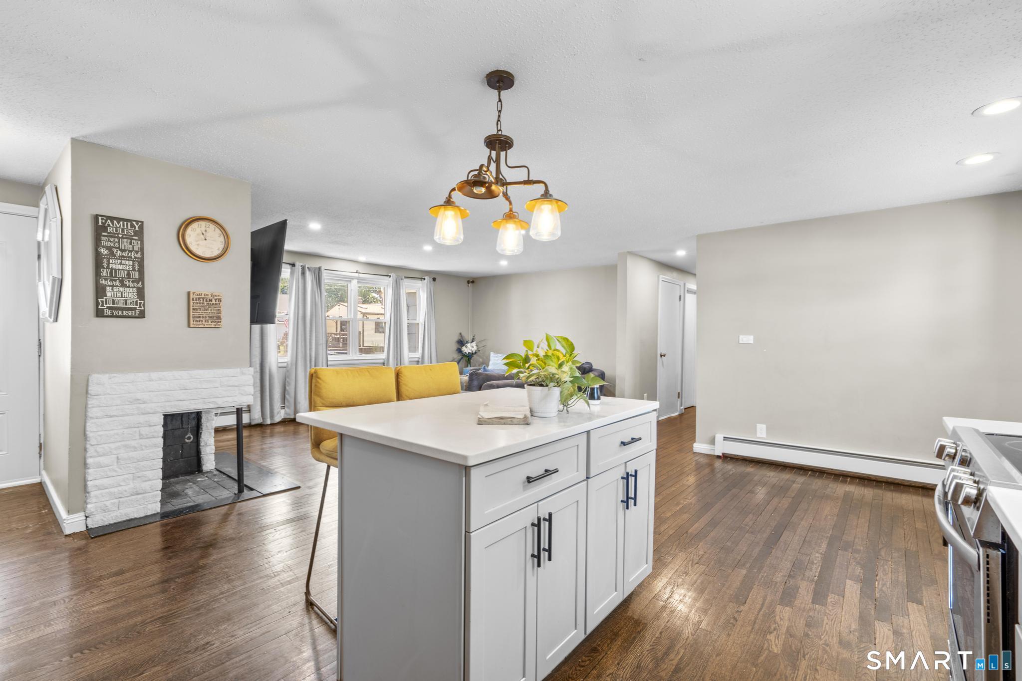 166 Collis Street West Haven CT 06516