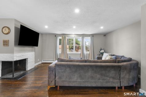 166 Collis Street West Haven CT 06516