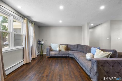 166 Collis Street West Haven CT 06516