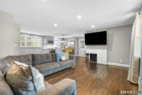 166 Collis Street West Haven CT 06516