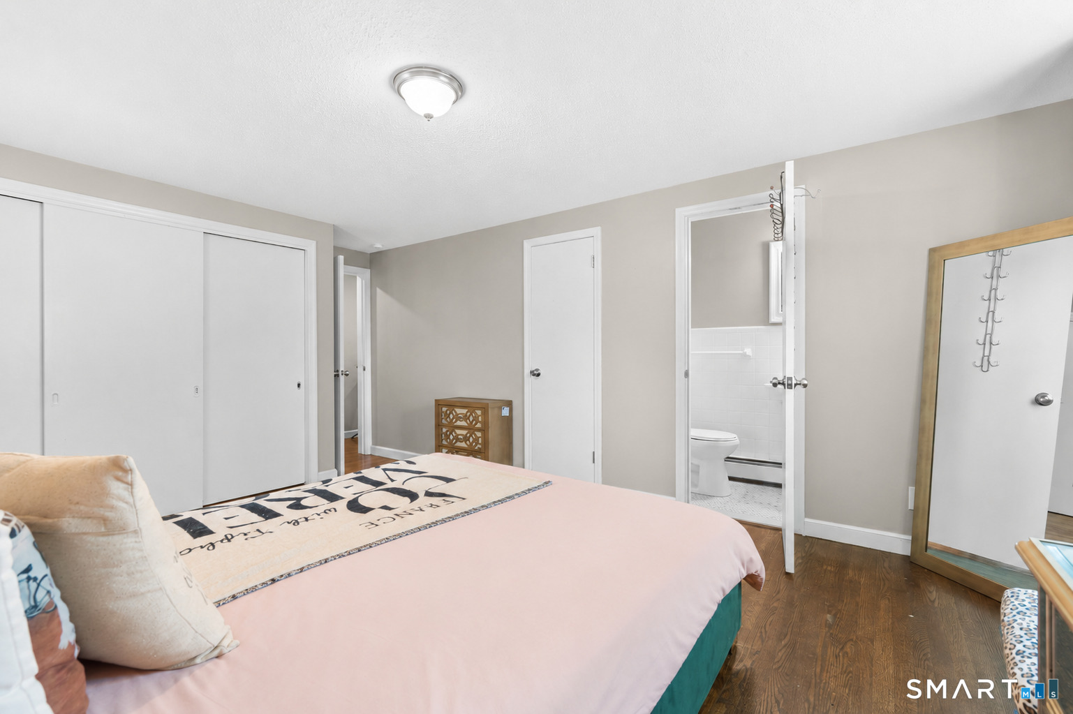 166 Collis Street West Haven CT 06516