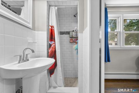 166 Collis Street West Haven CT 06516