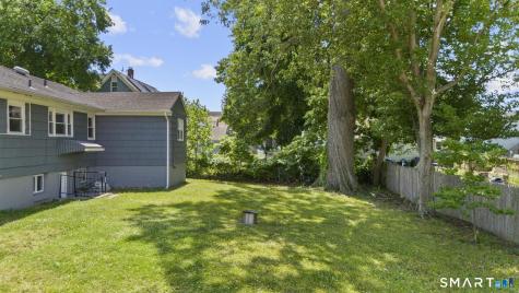 166 Collis Street West Haven CT 06516