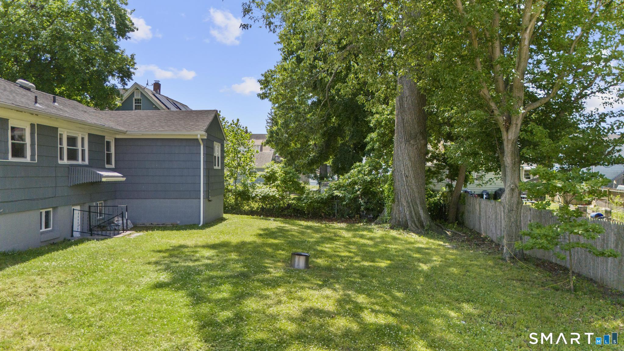 166 Collis Street West Haven CT 06516