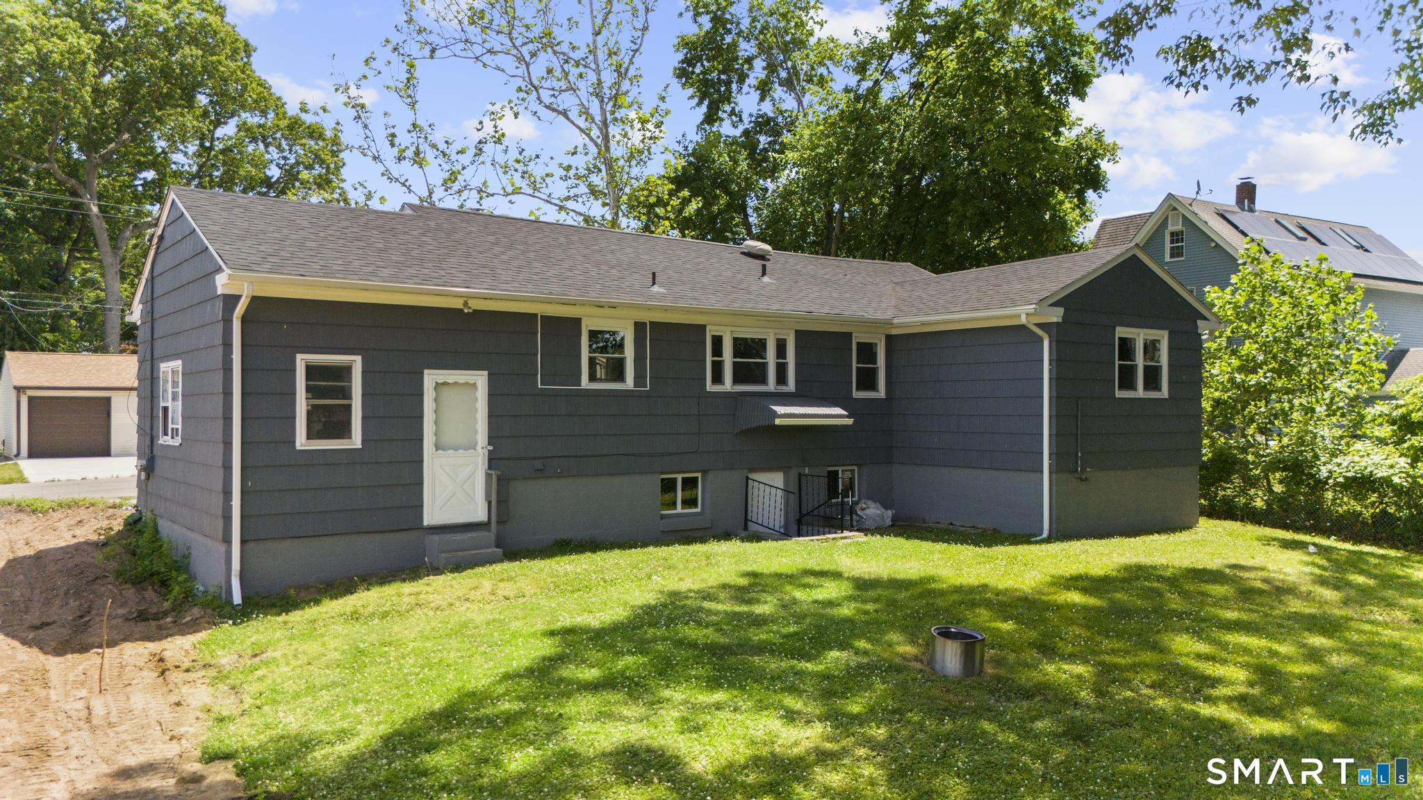 166 Collis Street West Haven CT 06516