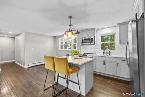 166 Collis Street West Haven CT 06516