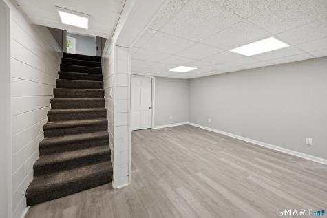 30 Mountain View Terrace North Branford CT 06513