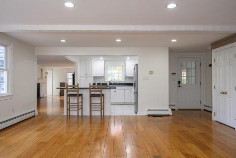 486 Deercliff Road Avon CT 06001