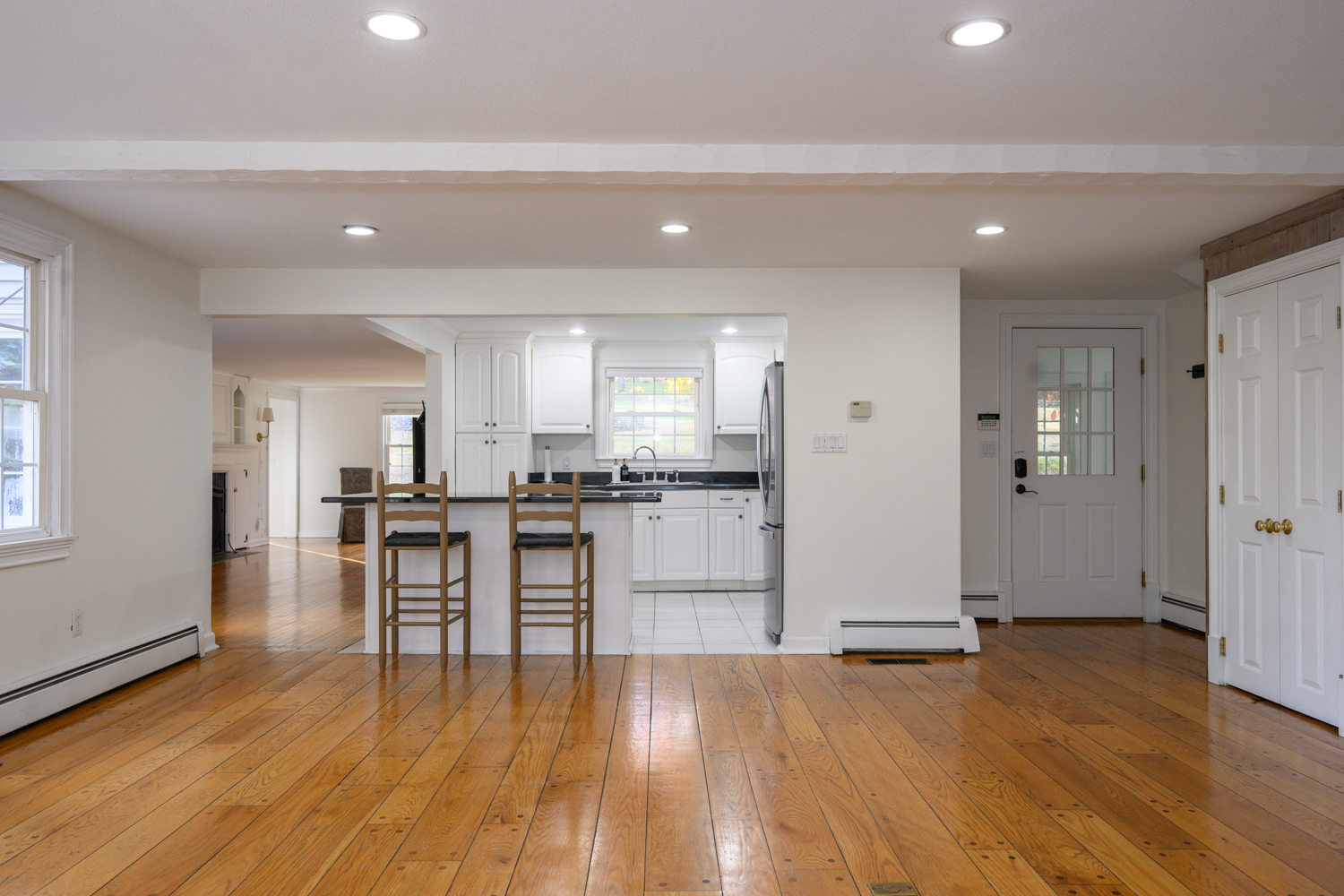 486 Deercliff Road Avon CT 06001