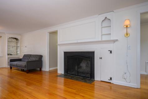 486 Deercliff Road Avon CT 06001