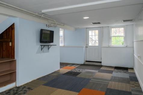 486 Deercliff Road Avon CT 06001