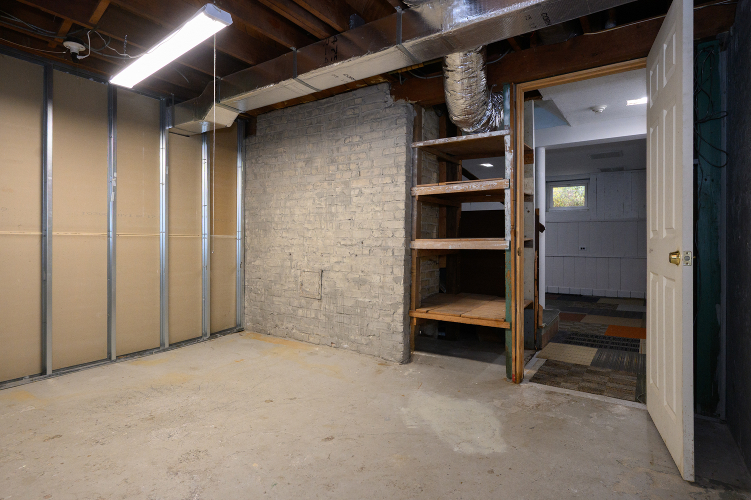 486 Deercliff Road Avon CT 06001