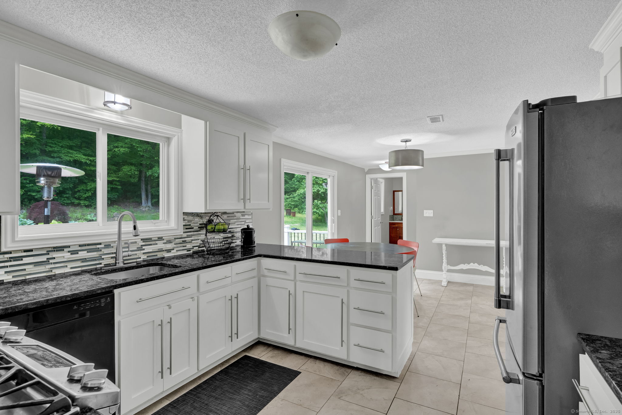 2 Pent Road Bloomfield CT 06002