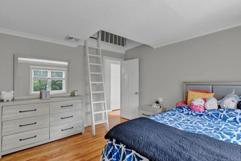 2 Pent Road Bloomfield CT 06002