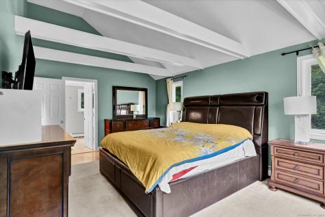 2 Pent Road Bloomfield CT 06002