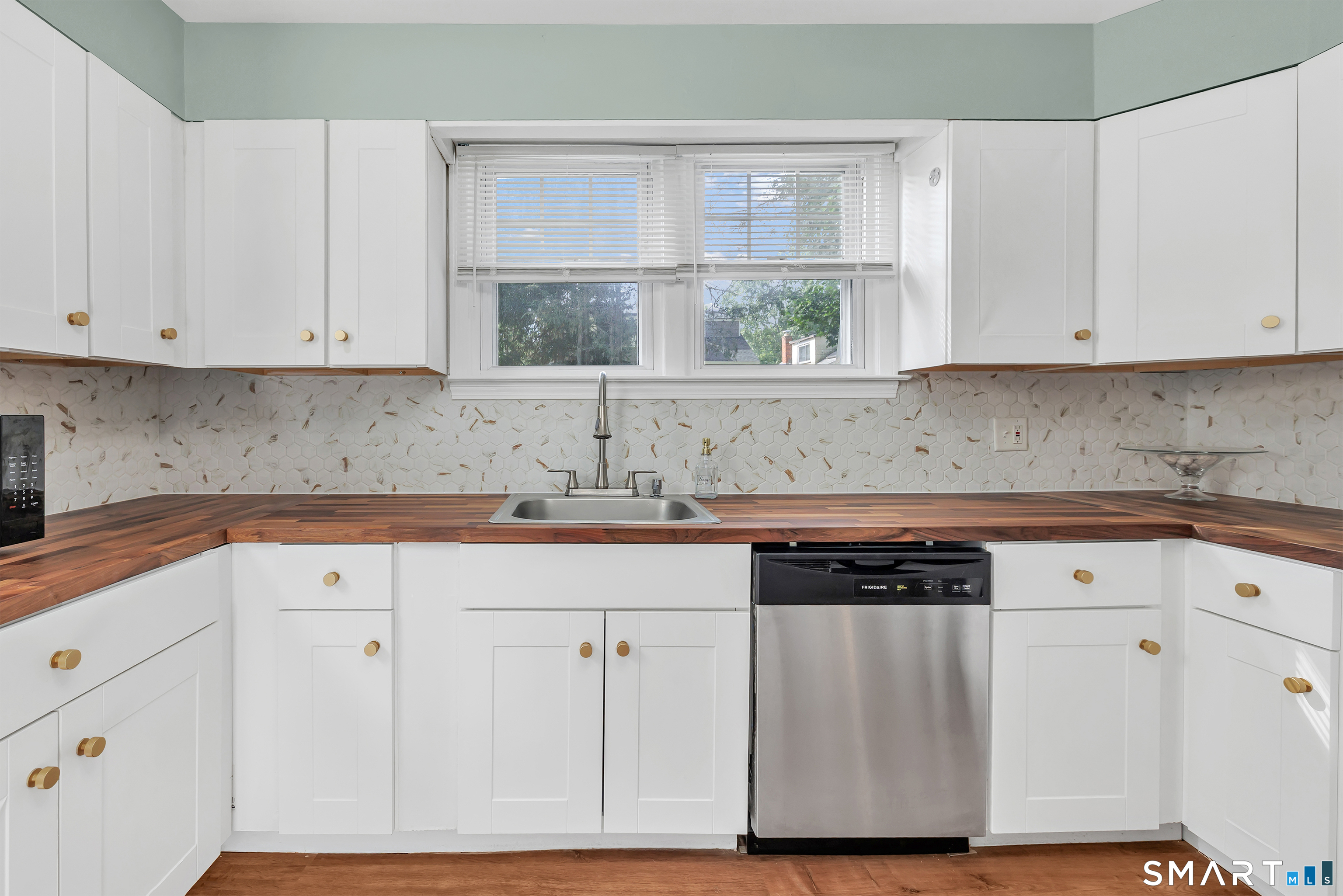 40 Highview Avenue West Haven CT 06516