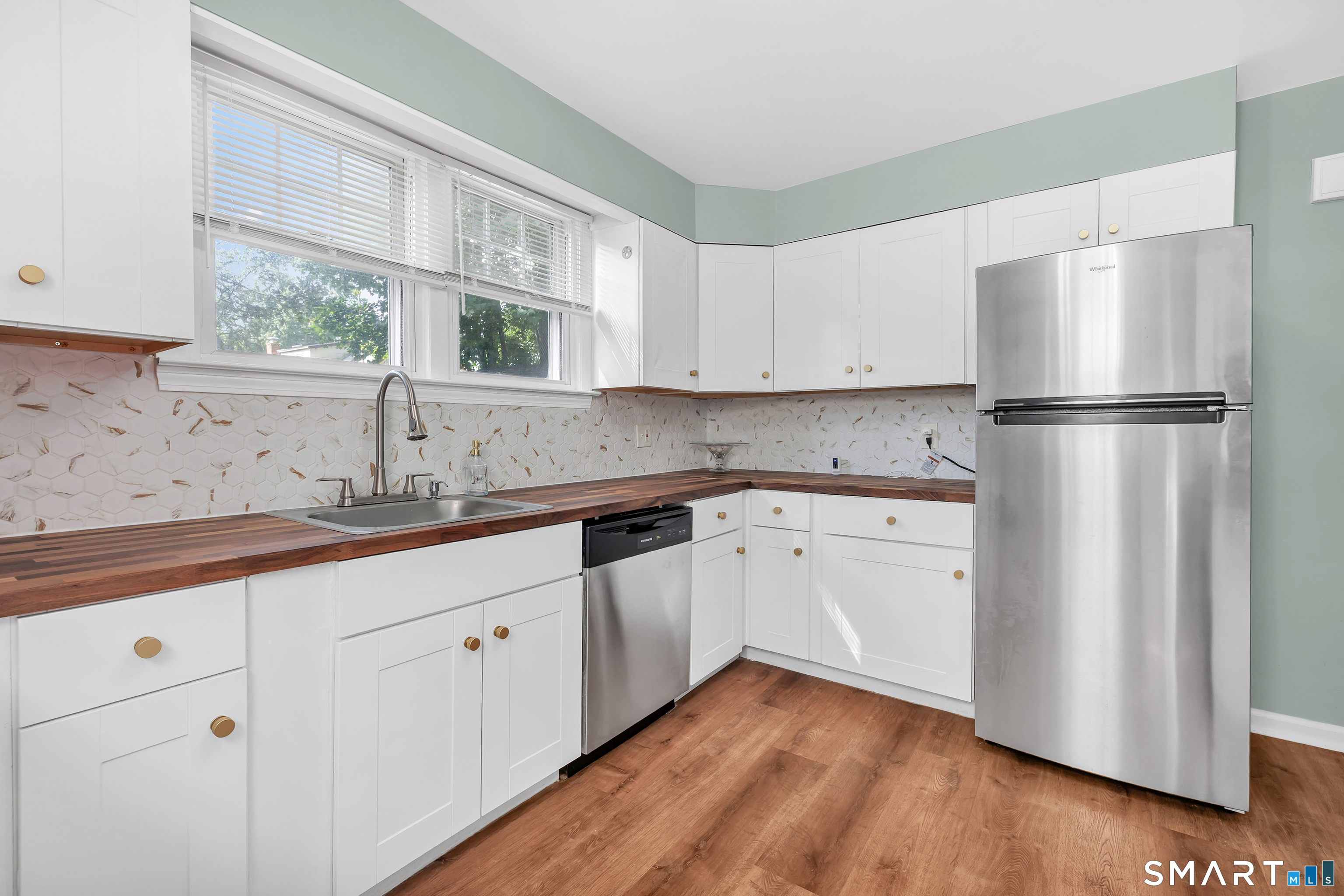 40 Highview Avenue West Haven CT 06516
