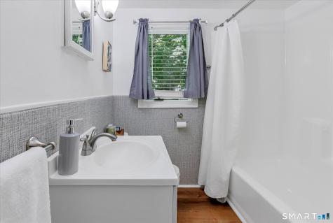 40 Highview Avenue West Haven CT 06516