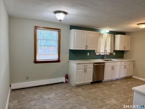 4 Betty Road Enfield CT 06082