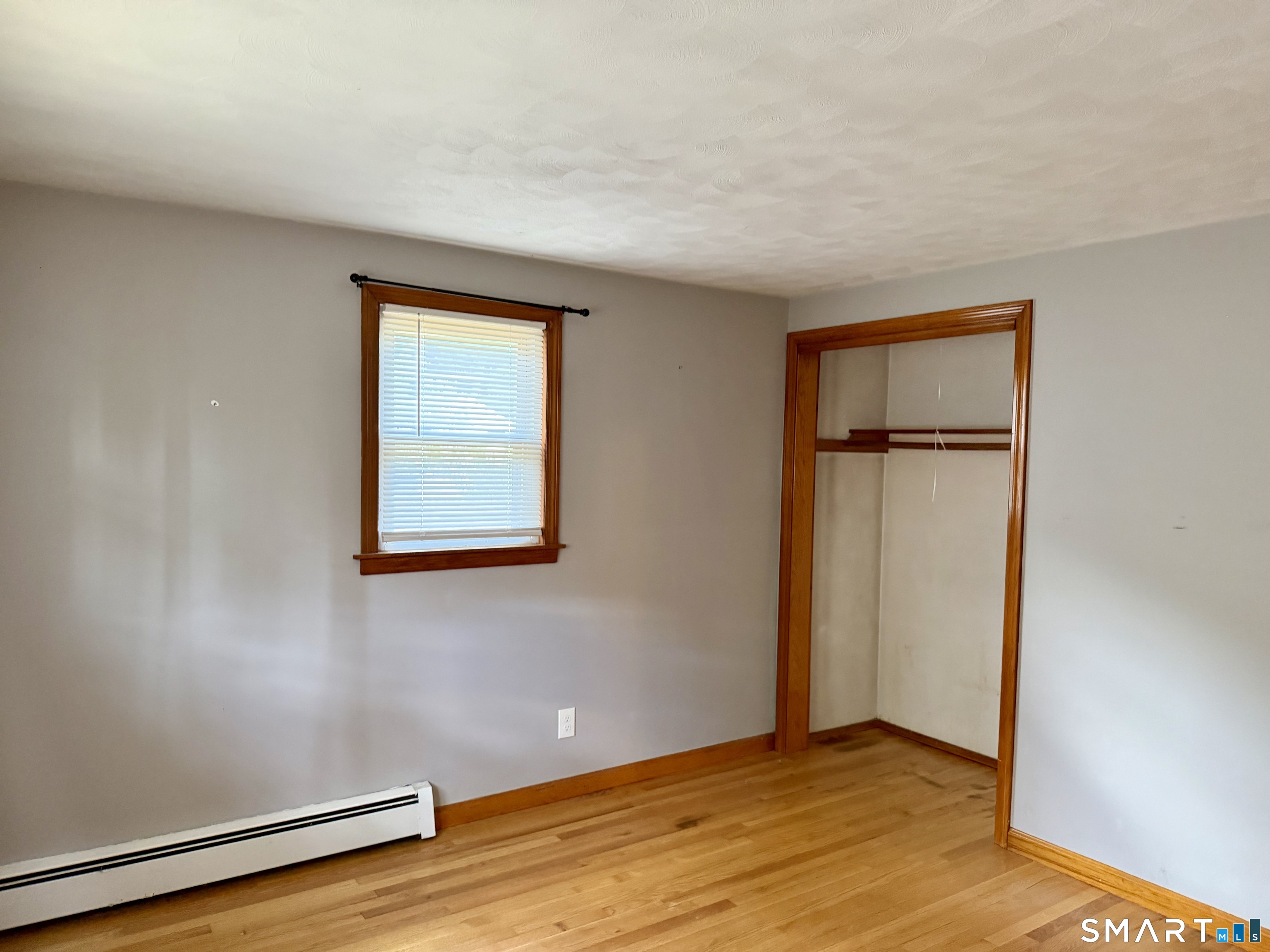4 Betty Road Enfield CT 06082