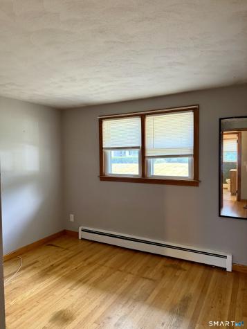 4 Betty Road Enfield CT 06082