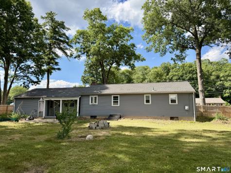 4 Betty Road Enfield CT 06082