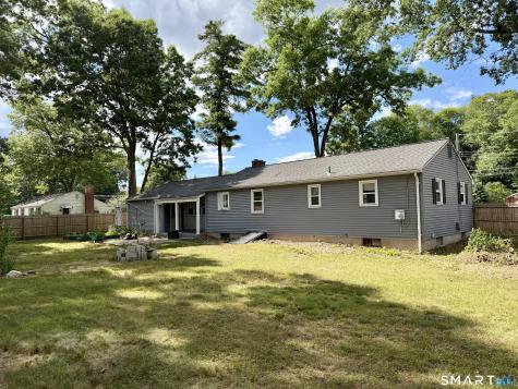 4 Betty Road Enfield CT 06082