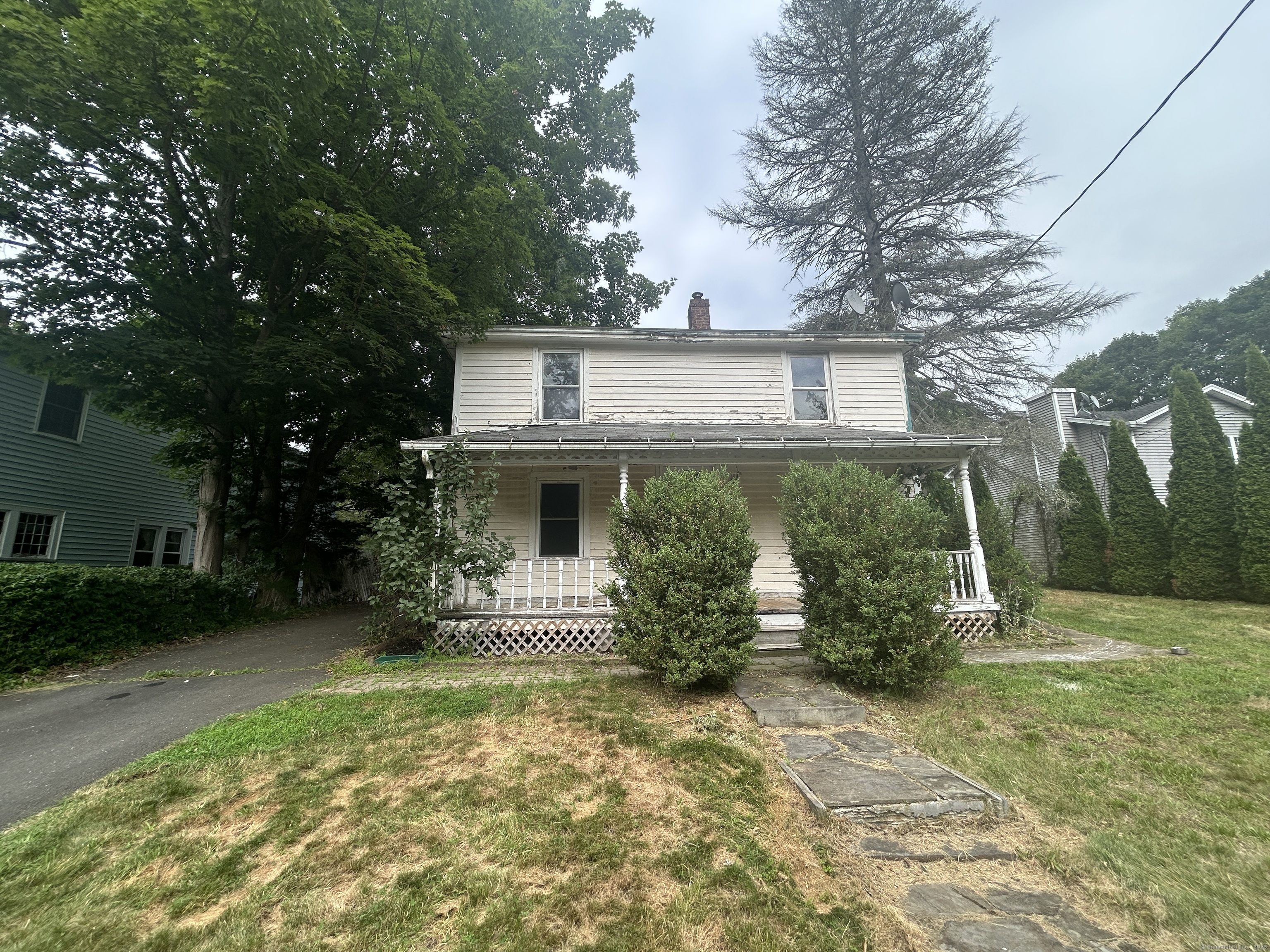 100 Broadway Hamden CT 06518