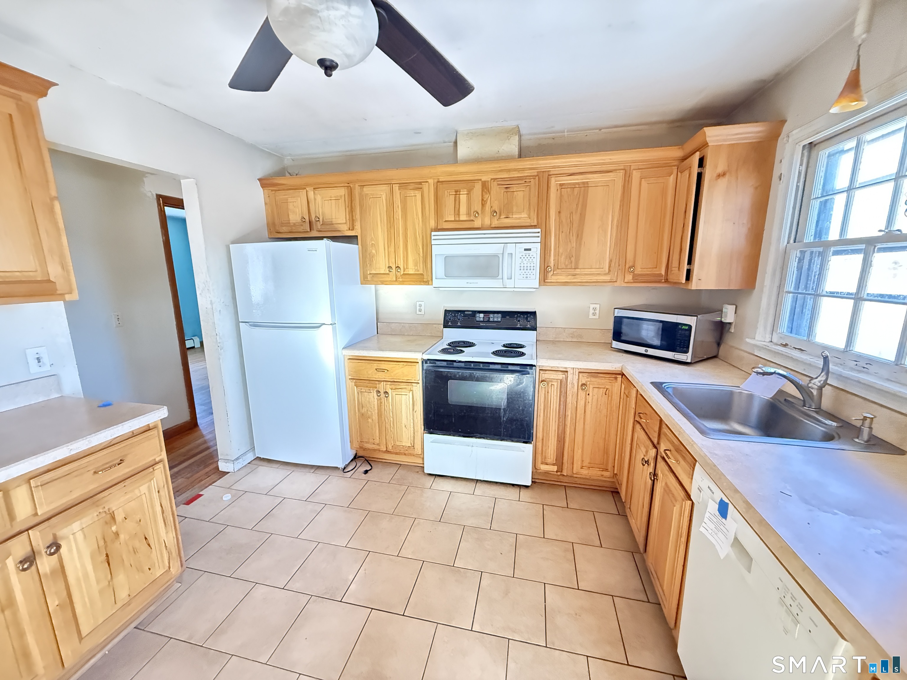 409 Boston Street Guilford CT 06437