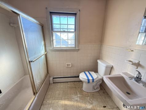 409 Boston Street Guilford CT 06437