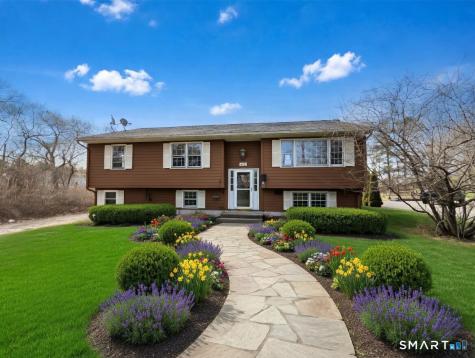409 Boston Street Guilford CT 06437