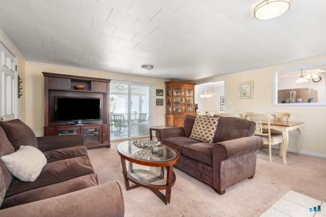 9 Stanton Road North Haven CT 06473