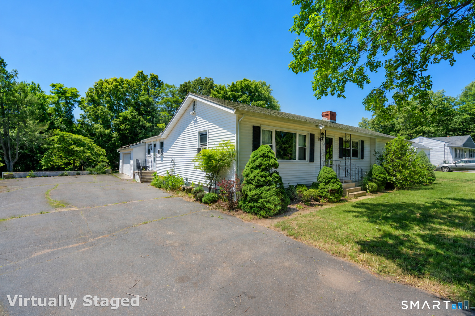 9 Stanton Road North Haven CT 06473