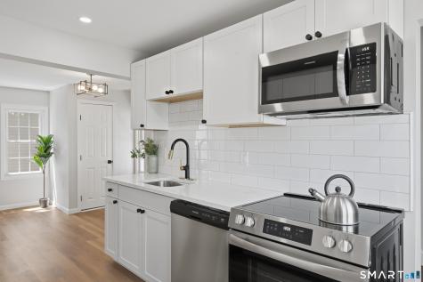 127 Rangely Street West Haven CT 06516