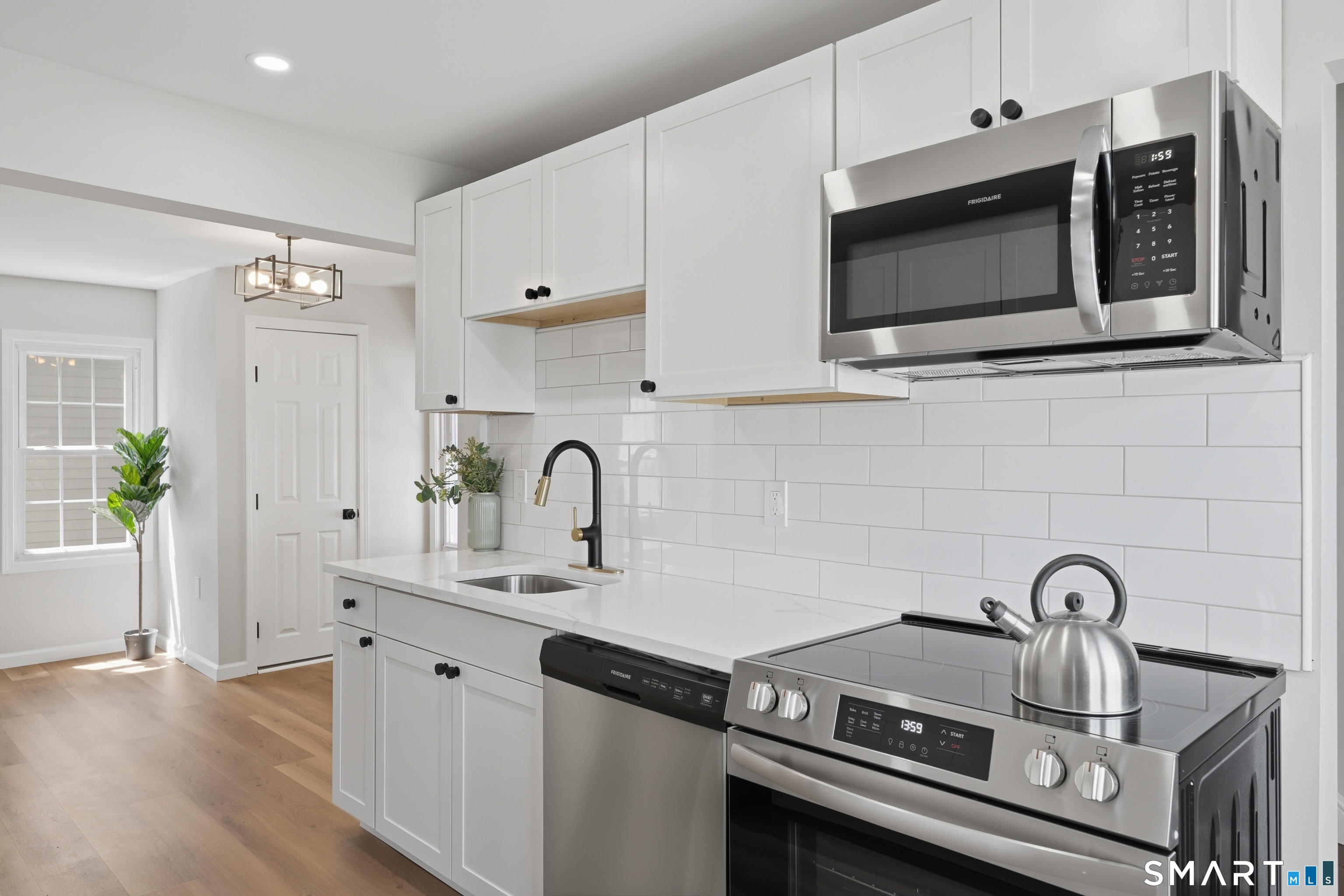 127 Rangely Street West Haven CT 06516