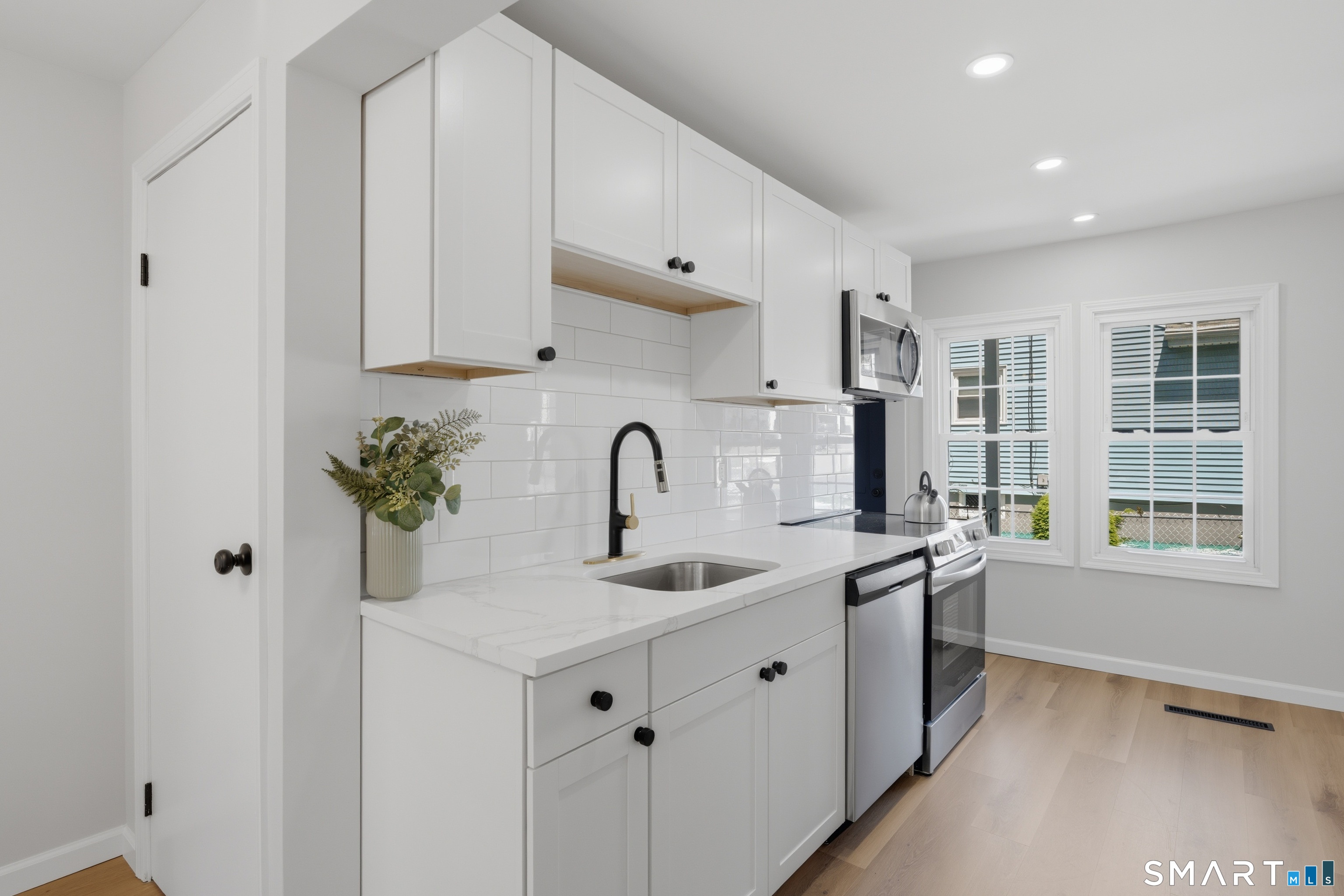 127 Rangely Street West Haven CT 06516