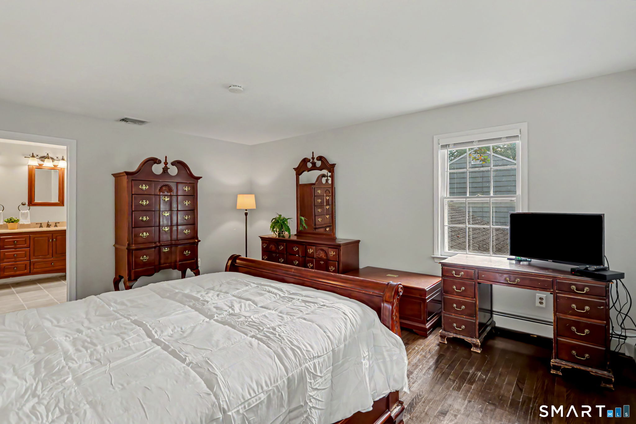 100 Holiday Road Fairfield CT 06825