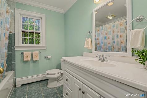 100 Holiday Road Fairfield CT 06825
