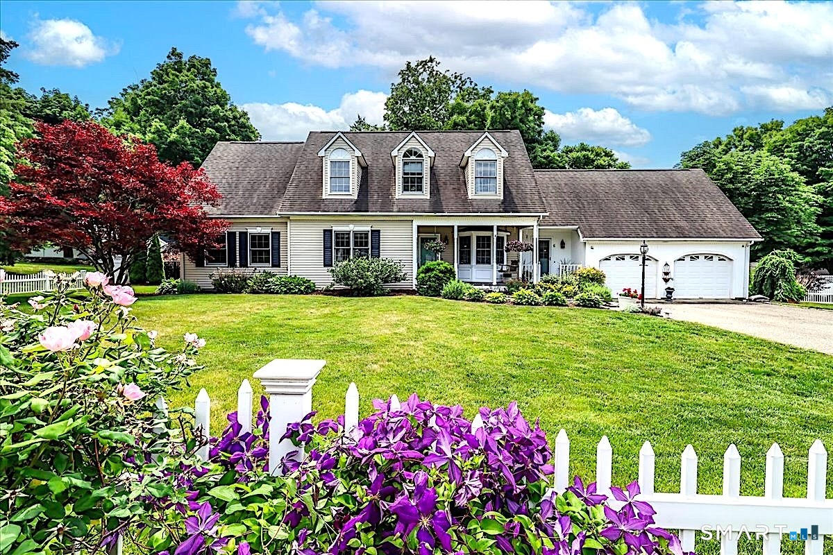 6 Elizabeth Street Newtown CT 06470