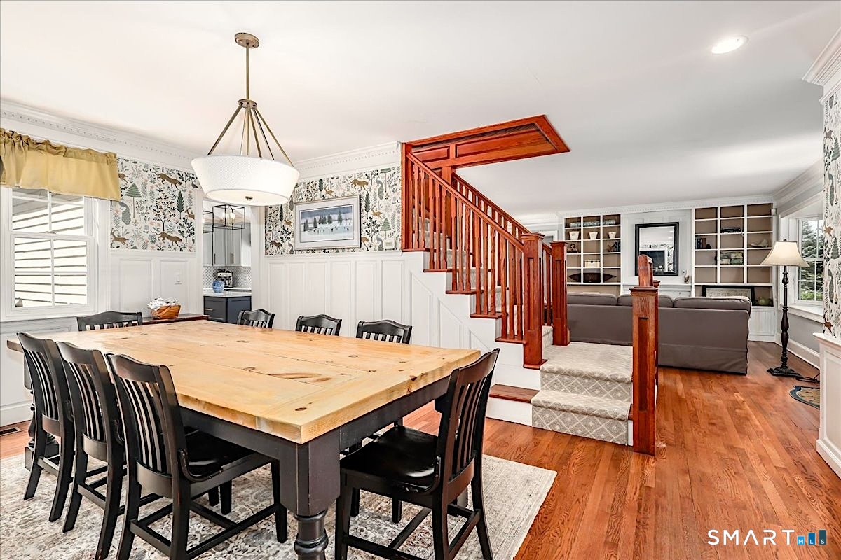 6 Elizabeth Street Newtown CT 06470