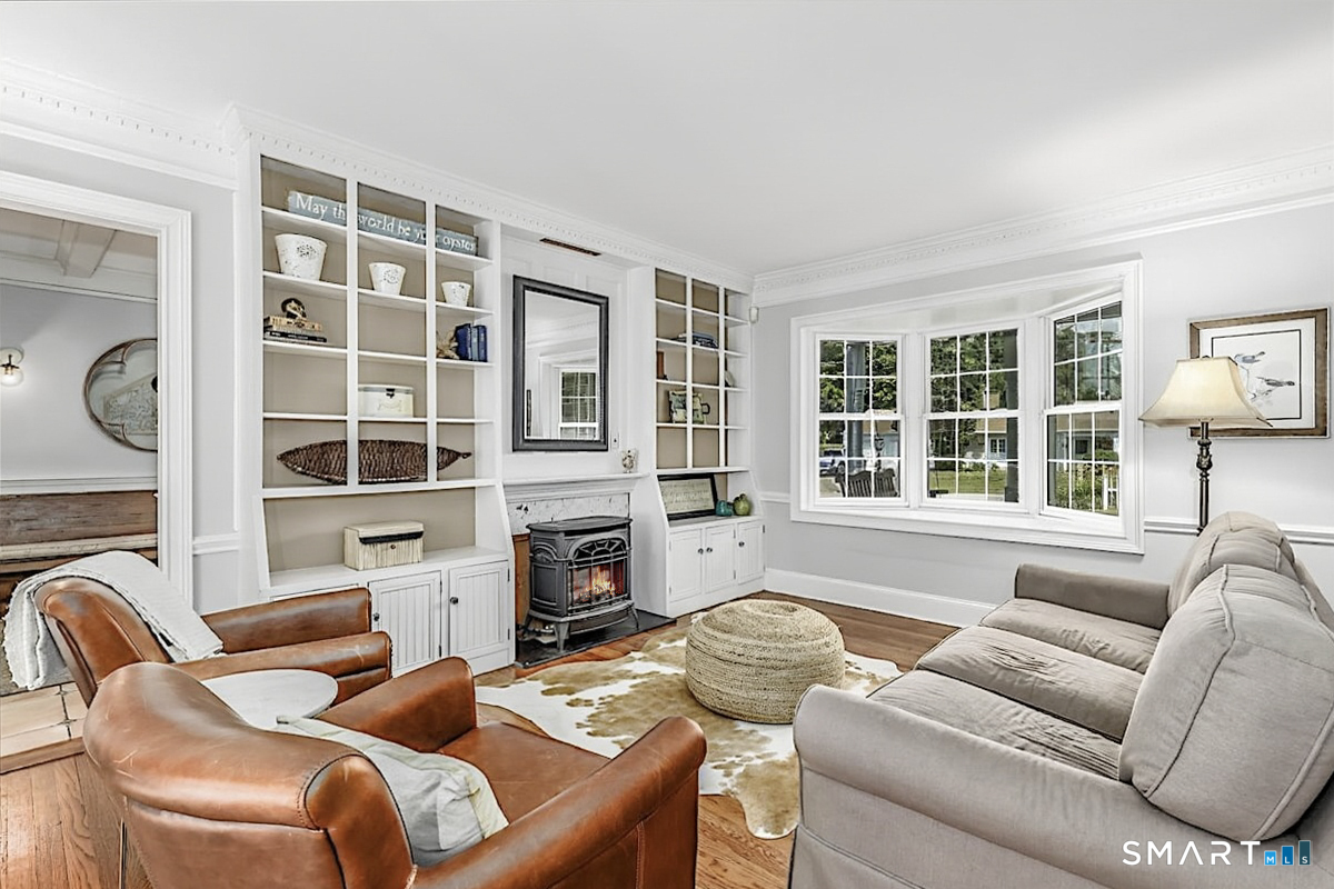 6 Elizabeth Street Newtown CT 06470