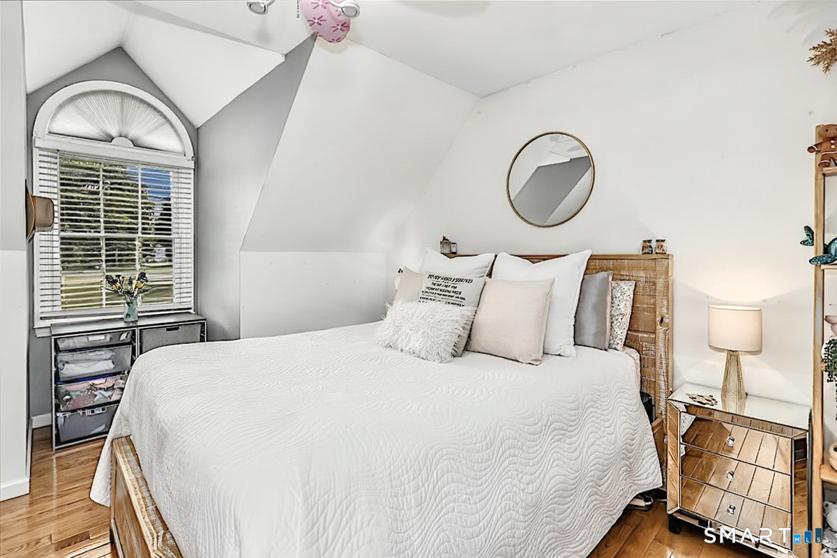 6 Elizabeth Street Newtown CT 06470