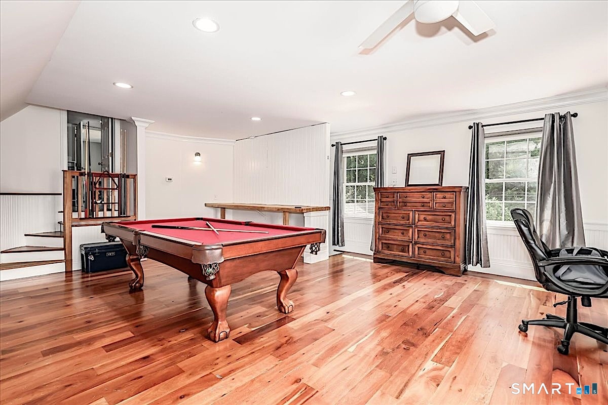 6 Elizabeth Street Newtown CT 06470