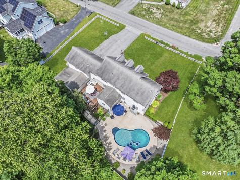6 Elizabeth Street Newtown CT 06470