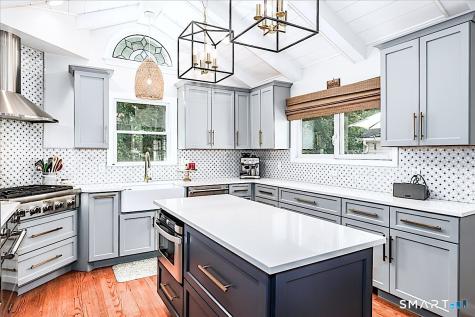 6 Elizabeth Street Newtown CT 06470
