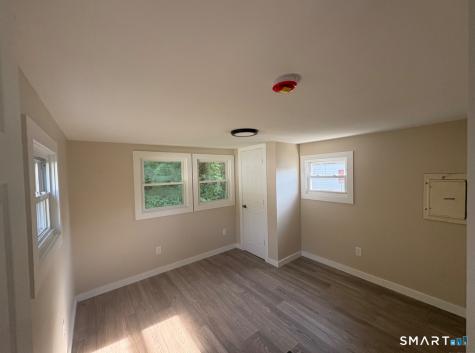 69 Nancy Lane Naugatuck CT 06770