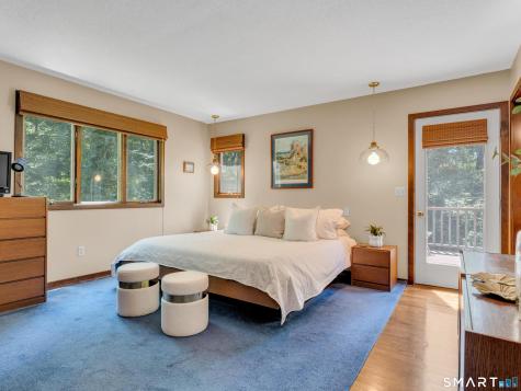 70 Hoadley Creek Circle Guilford CT 06437