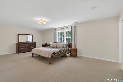 5 August Meadows Ledyard CT 06339